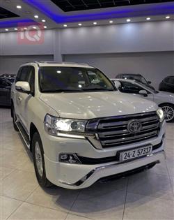 تويوتا لاندكروزر